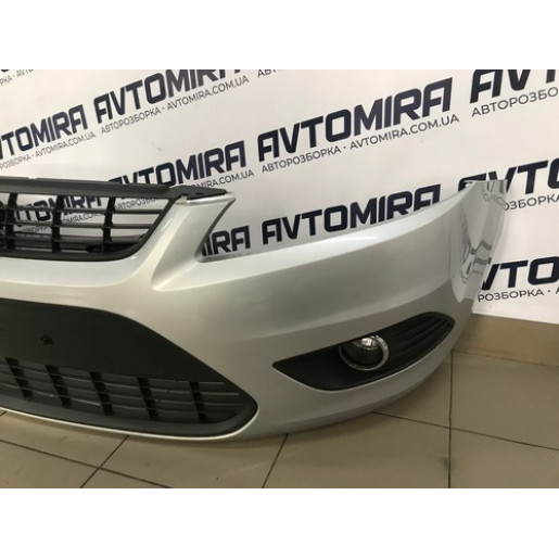 Бампер передний комплектный Ford Focus 2 2008-2010 8M5117757AW